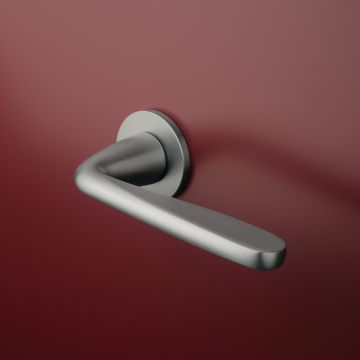 Klamka Enger Aprile Hiacynta rozeta R super Slim 5mm chrom satynowy ASHIACYNTAR5SSC
