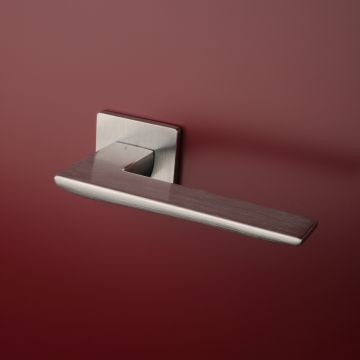 Klamka Enger Aprile Iris rozeta Q super Slim 5mm chrom szczotkowany ASIRISQ5SDSC