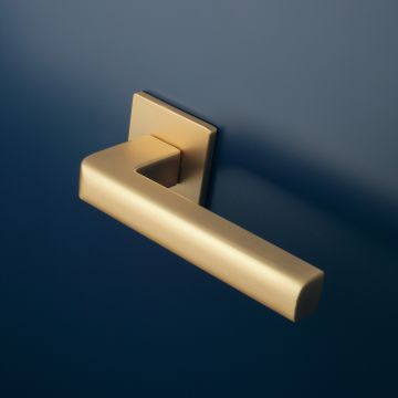 Klamka Enger Aprile Salice rozeta Q super Slim 5mm złoty matowy ASSALICEQ5SKG